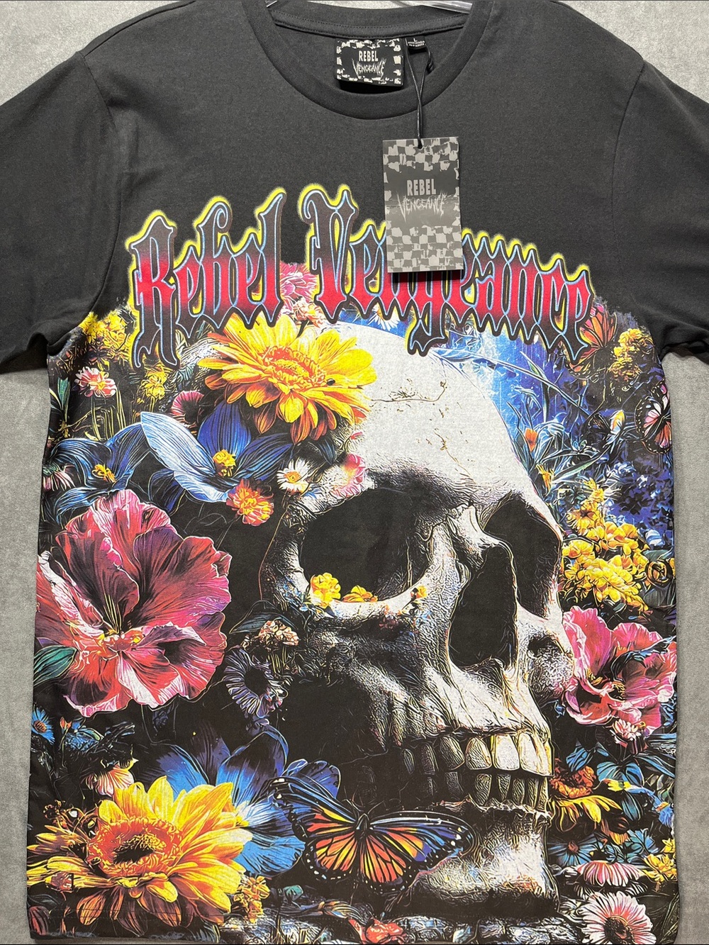Rebel Vengeance Skull Floral Graphic T-Shirt Black Large NWT Gothic Streetwear